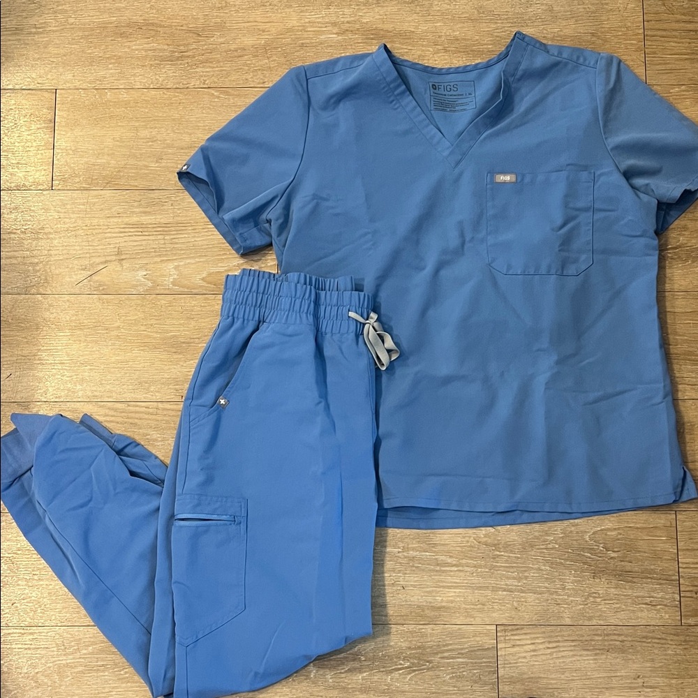 Figs Classic Blue Scrub Set